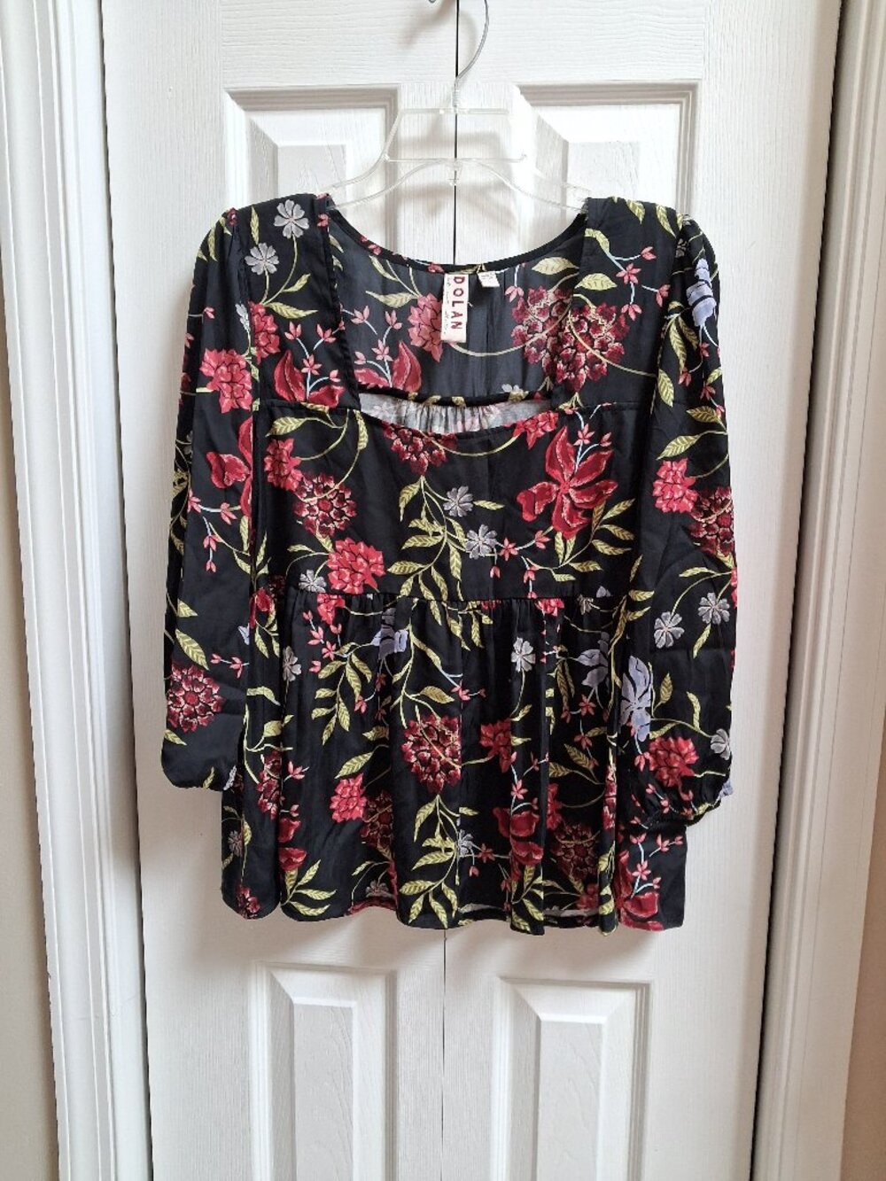 DOLAN Anthropologie Black Floral Long Sleeve Blouse sz M